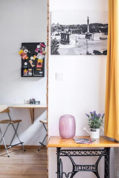 Vintage Style Cozy Downtown Apartment. Budapest Exterior foto